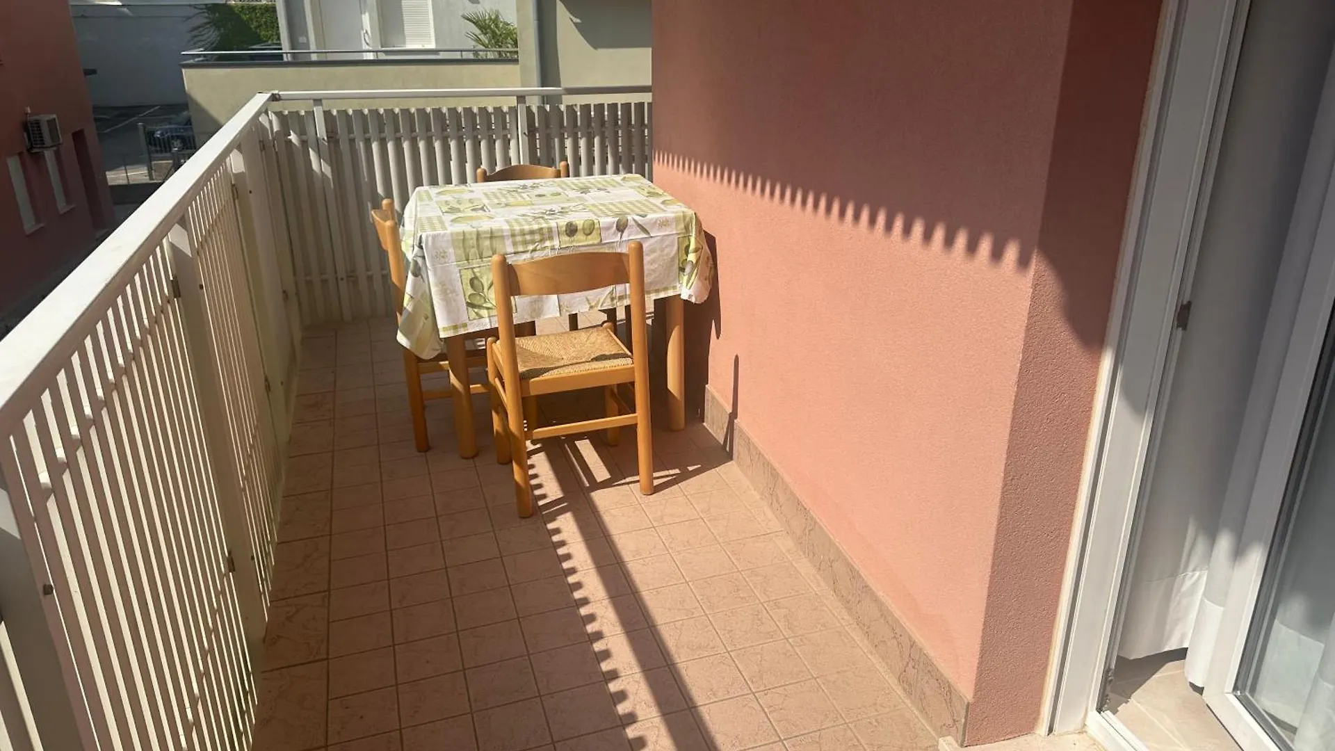 Lägenhet Residence Milan - Agenzia Cocal Caorle